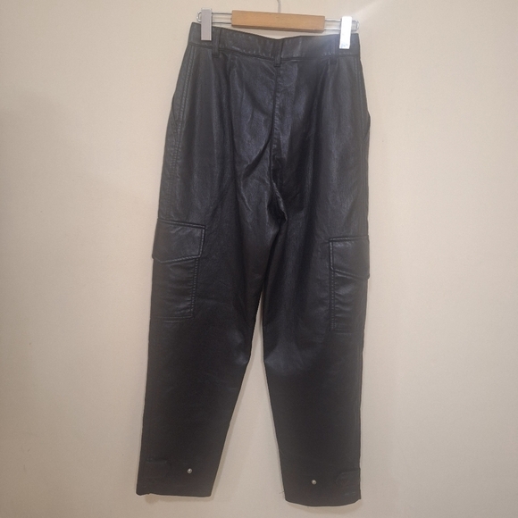 Wilfred Aritzia Faux Leather High Rise Modern Cargo Pants Black SZ 4 NWOT - Picture 6 of 15